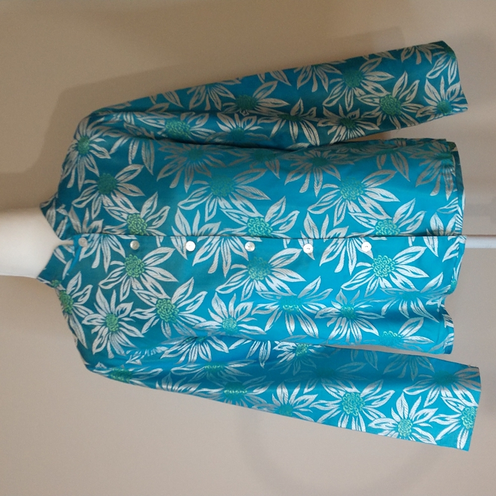 Chico's silk blend kimono jacket. Size Chico's 1=M/8